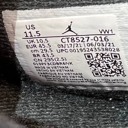 Jordan 4 Red Thunder (2022) Size 11.5 USED s23460