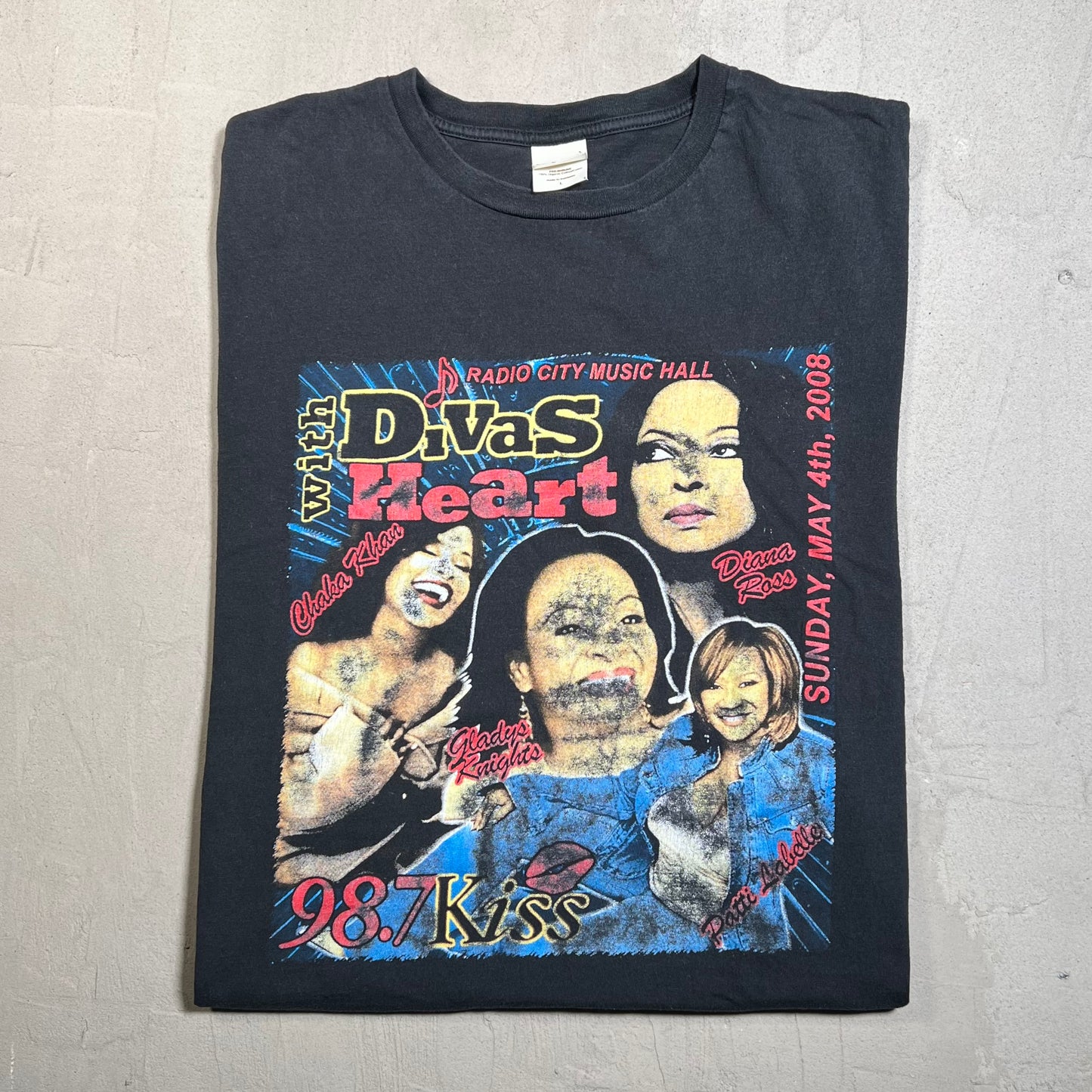 2008 98.7 KissFM "Divas" Black Tee Size Large USED v19567