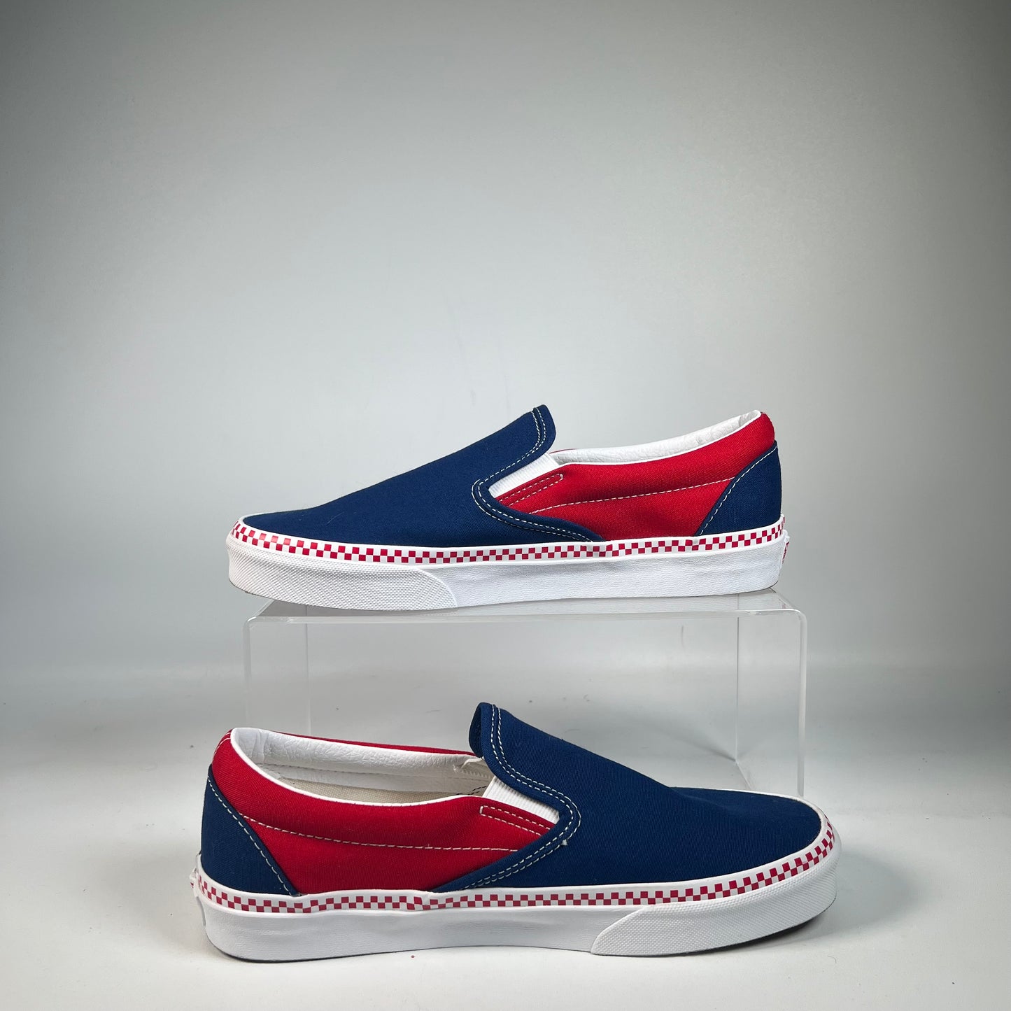 Vans Classic Slip On Navy/Red (2024) Size 8 USED s22392