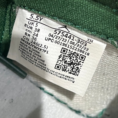 Jordan 1 High Gorge Green (2022) Size 5.5Y USED s19550
