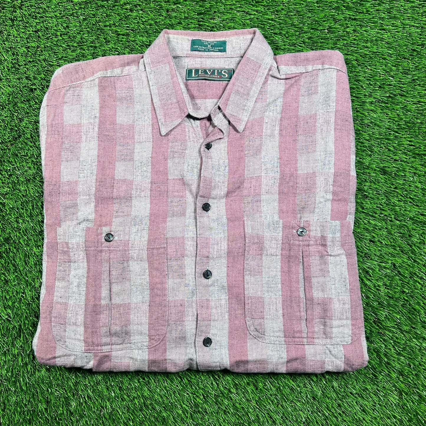 1980s Levis Sutter Creeked Pink Flannel Size Medium USED v18281