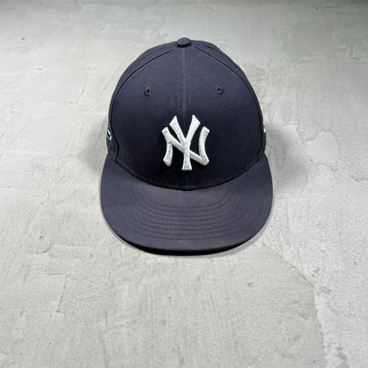 Eric Emanuel Yankee Dark Navy Fitted Hat Size 7 1/8 USED x18603