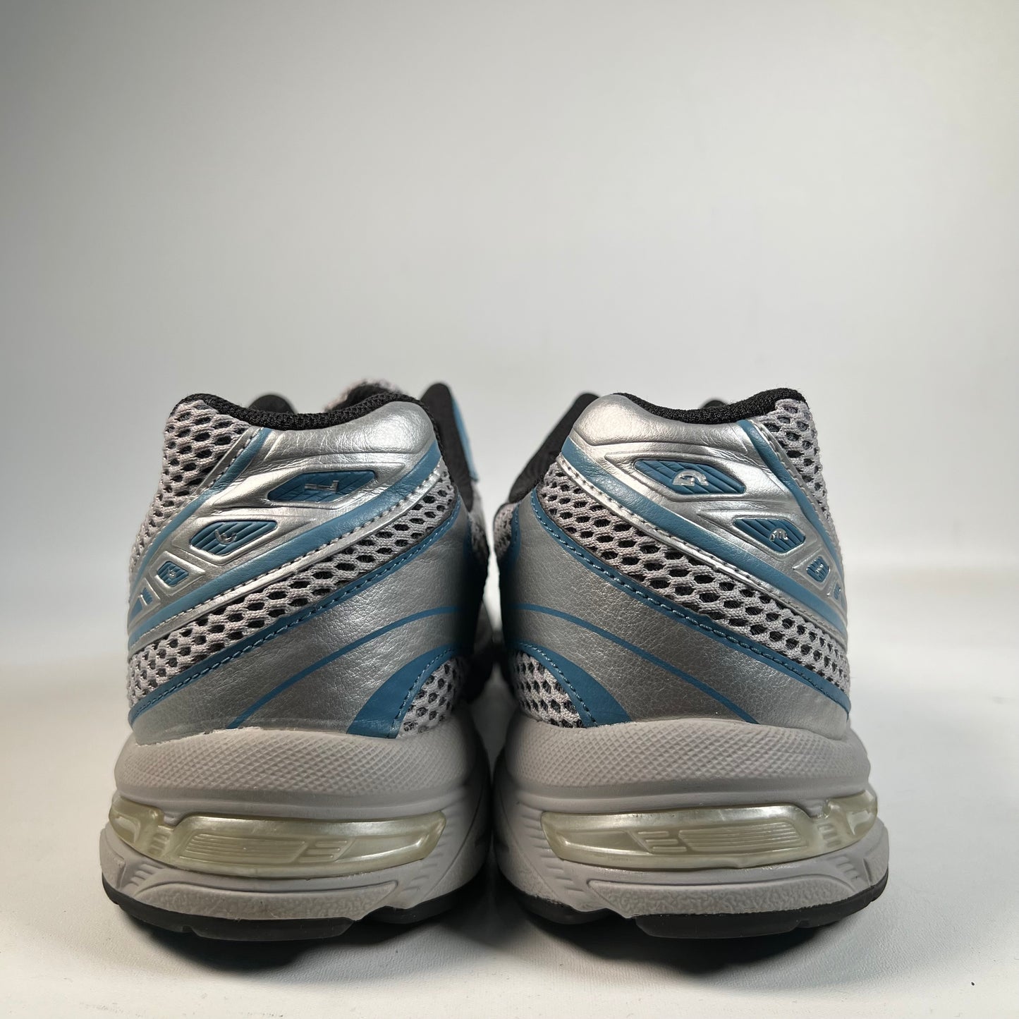 Asics GT 1130 Black Blue Silver (2025) Size 10.5 USED s22177