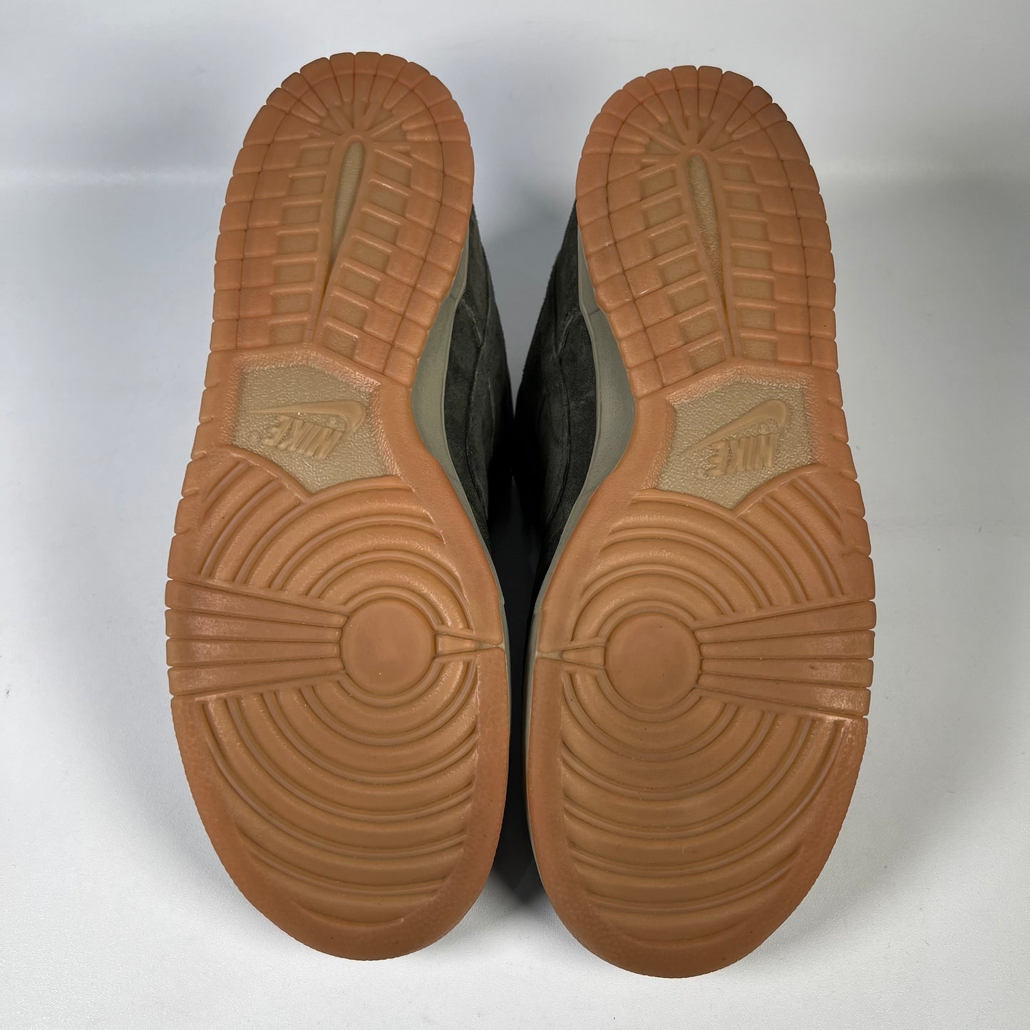 Nike SB Dunk Low Sequoia (2025) Size 11.5 USED S19746