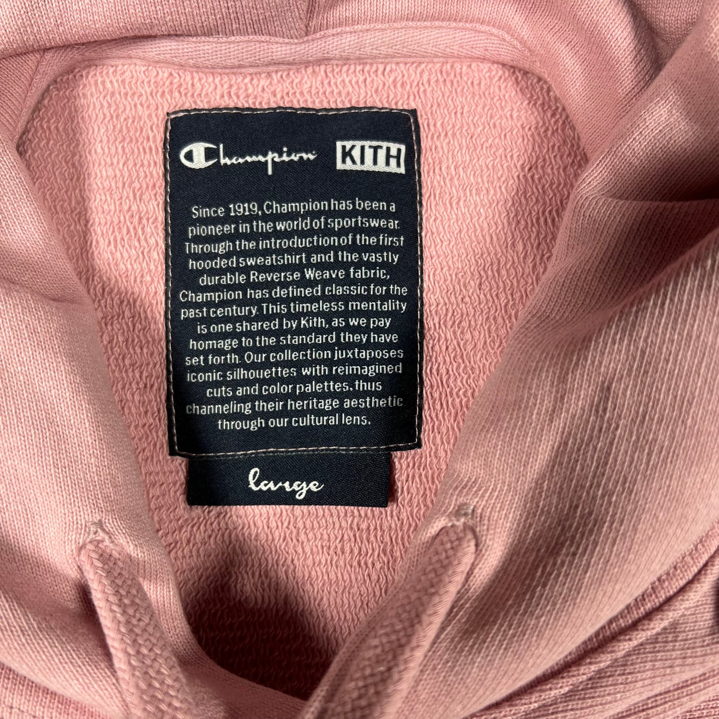Kith x Champion Pink Logo Hoodie (2018) Size Large USED x14740