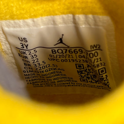 Jordan 4 Lightning (2021) Size 3y NEW s19205