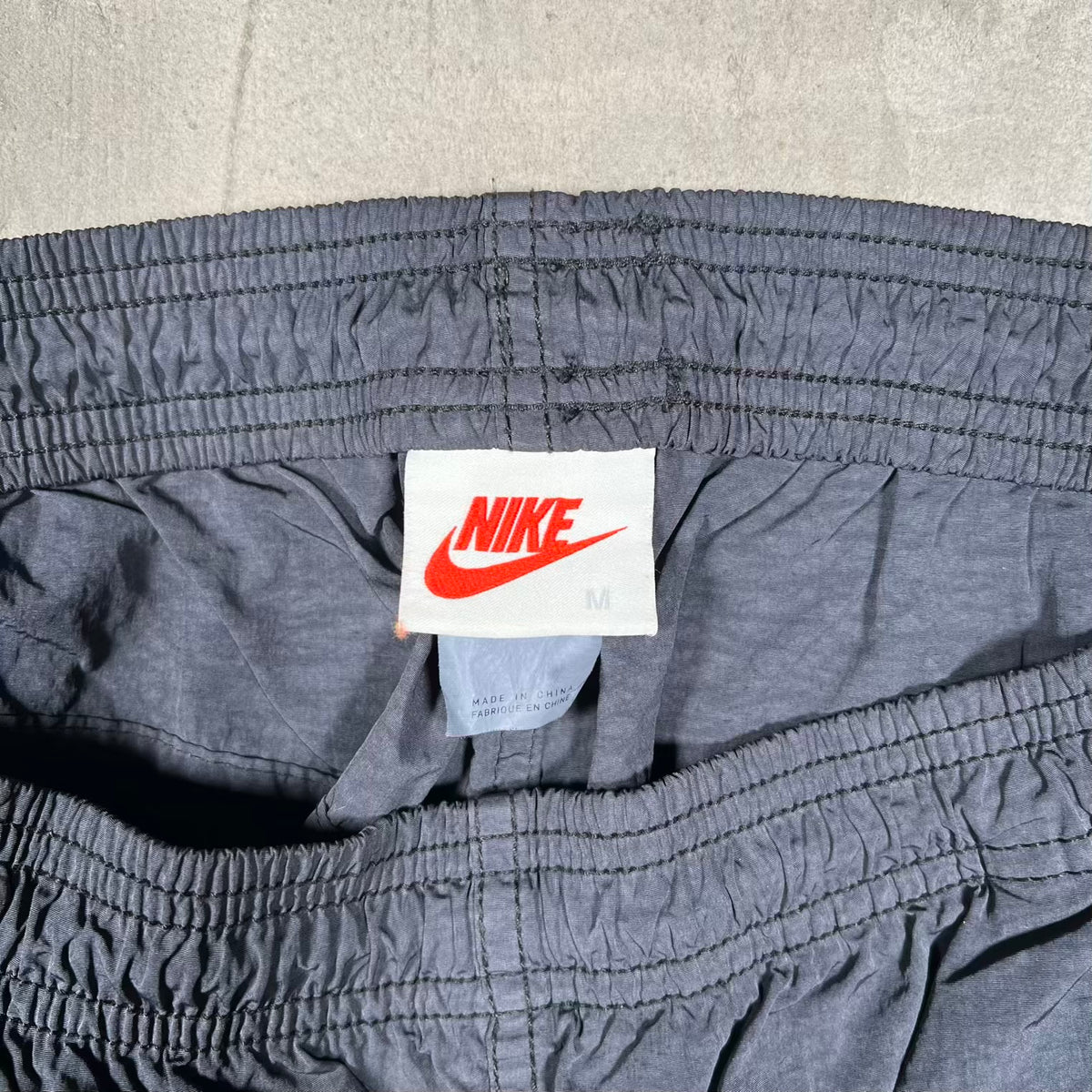 Stussy Nike Grey Nylon Track Pants Size Medium USED x18817