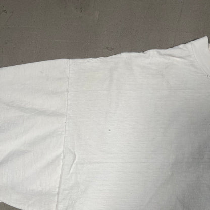 1990's Big Johnson ShotGuns White Tee Size Large USED v18489