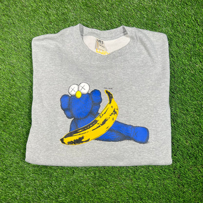 Uniqlo Kaws Warhol BLUE Figure Grey Crewneck Size Large USED x15457