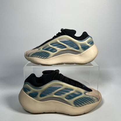 Yeezy 700 V3 Kyanite (2021) Size 5.5 USED S17627