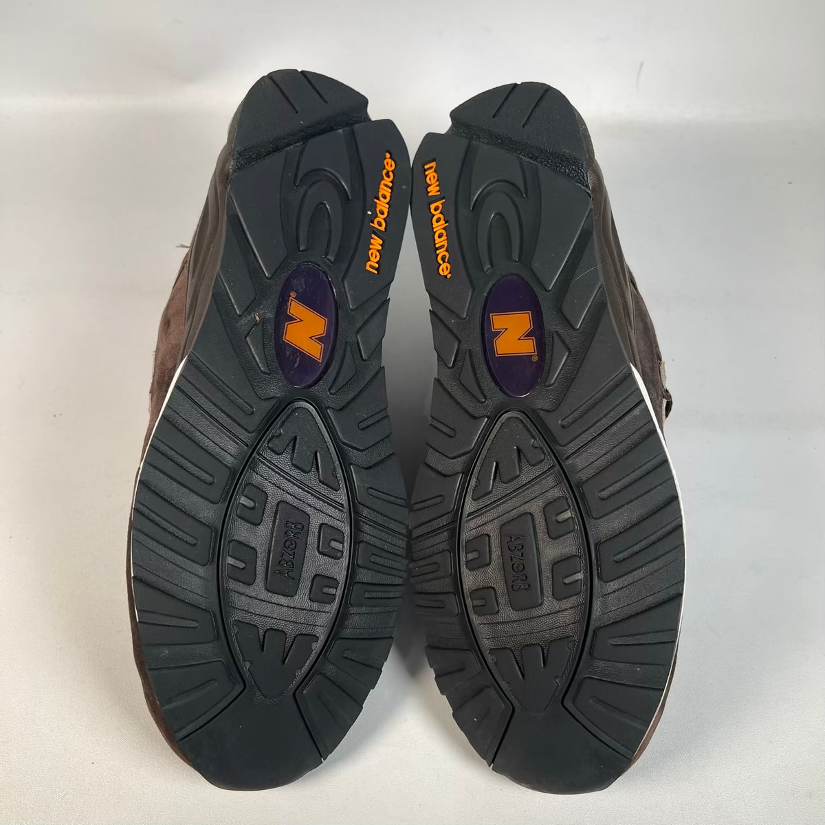 New Balance 990v2 MiUSA Brown/Purple (2023) Size 9 USED s23206