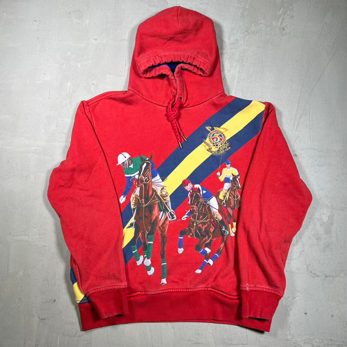 Polo Ralph Lauren Riding Horses Crest Red Hoodie Size Medium USED v20109