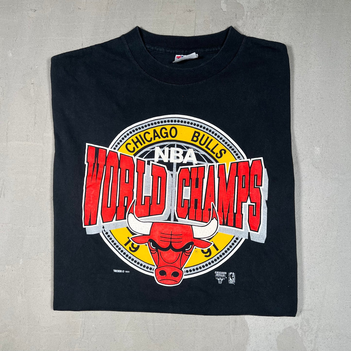1991 Chicago Bulls "World Champs" Black Tee Size XL USED v19073