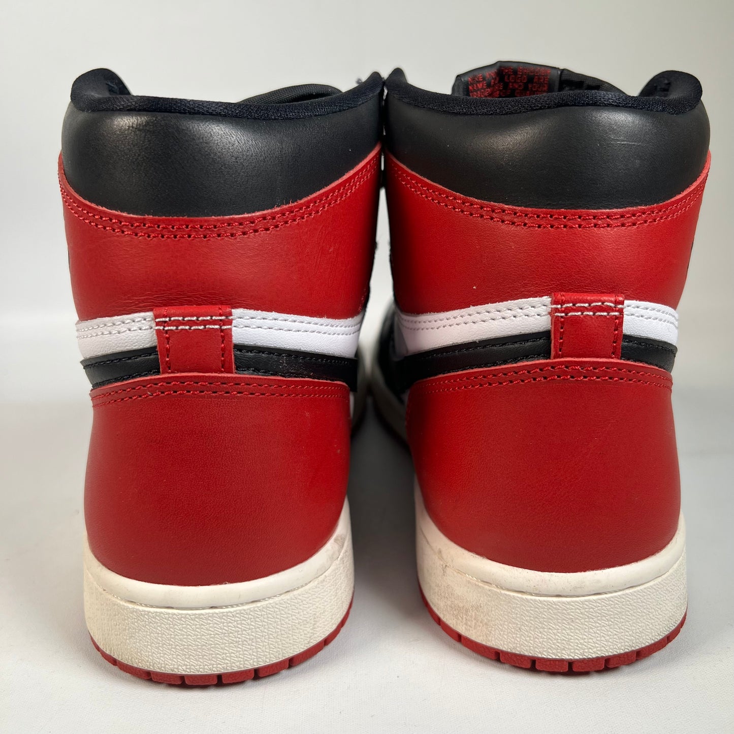 Jordan 1 High Black Toe Reimagnied (2025) Size 9 USED s22190