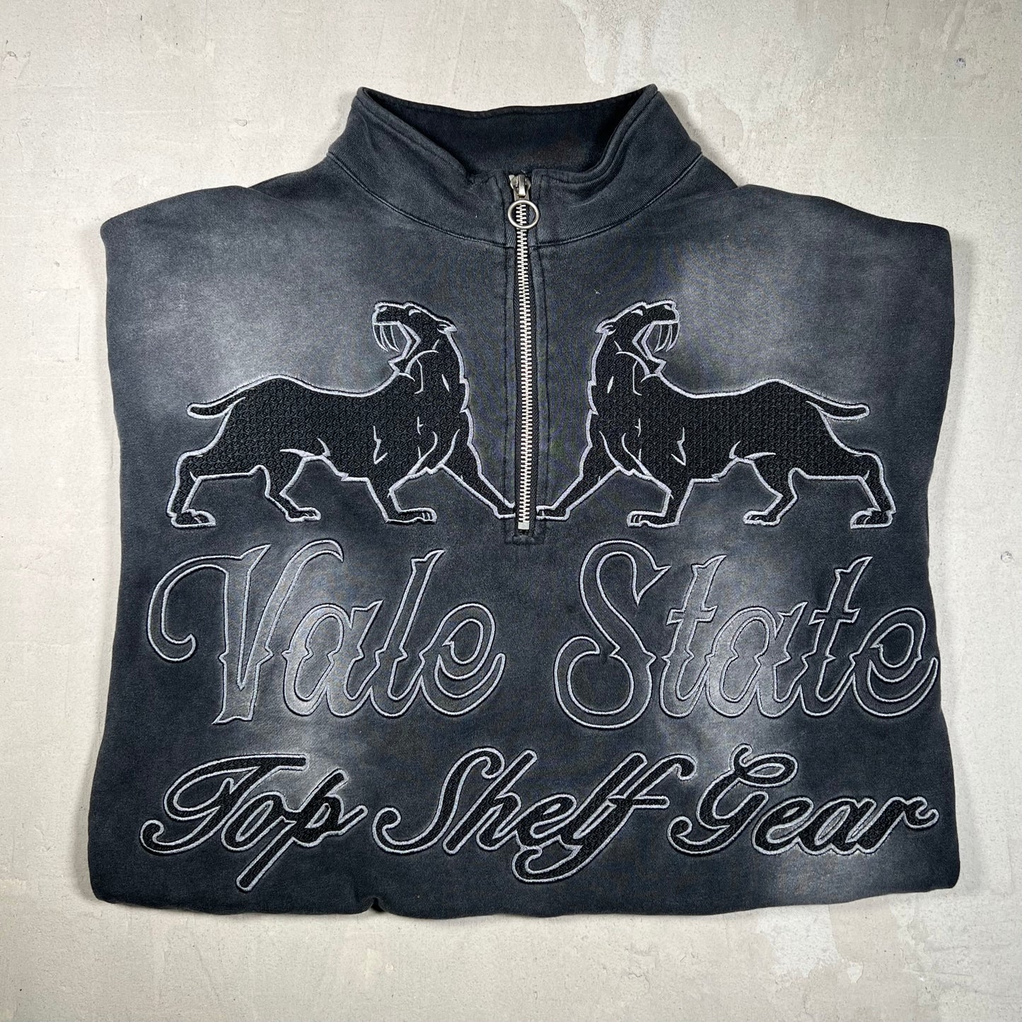 Vale Dogs Faded Quarter Zip Crewneck Size Large USED x17401