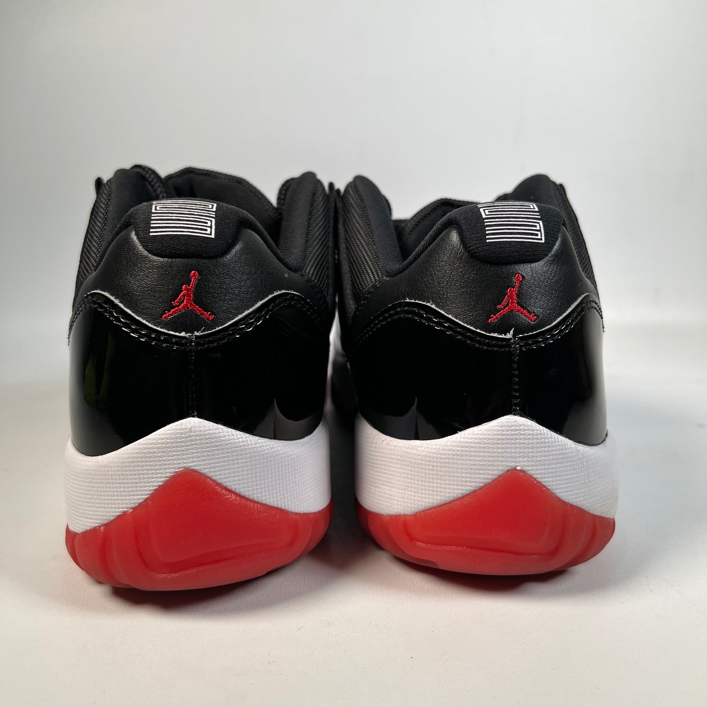Jordan 11 Low Bred (2025) Size 10.5 USED s22375