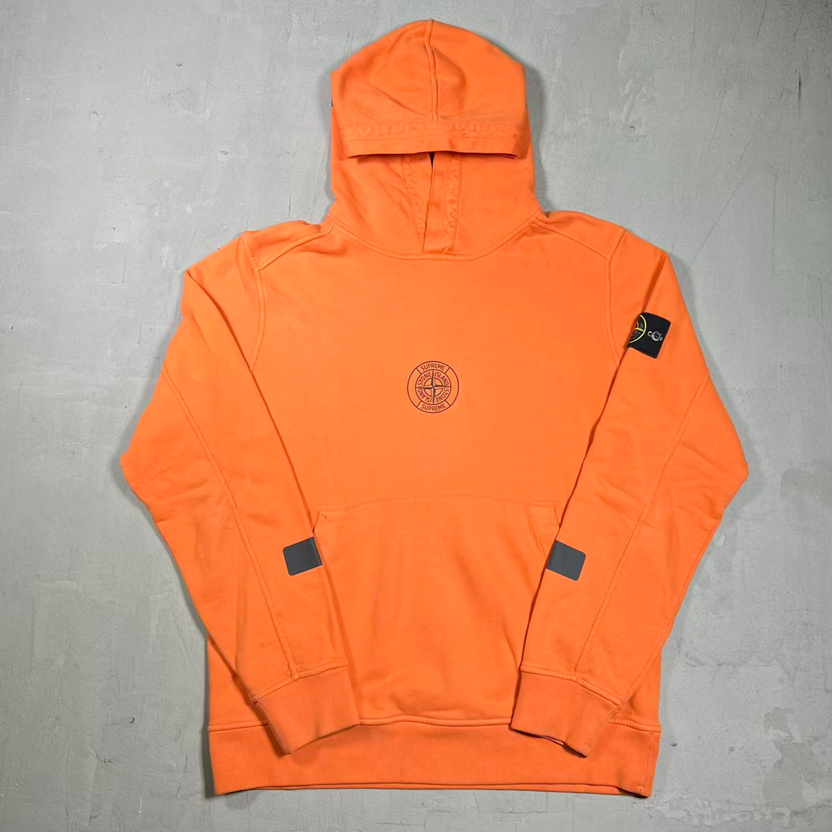 Supreme Stone Island (2017) Orange Pull Over Hoodie Size Large USED x18287
