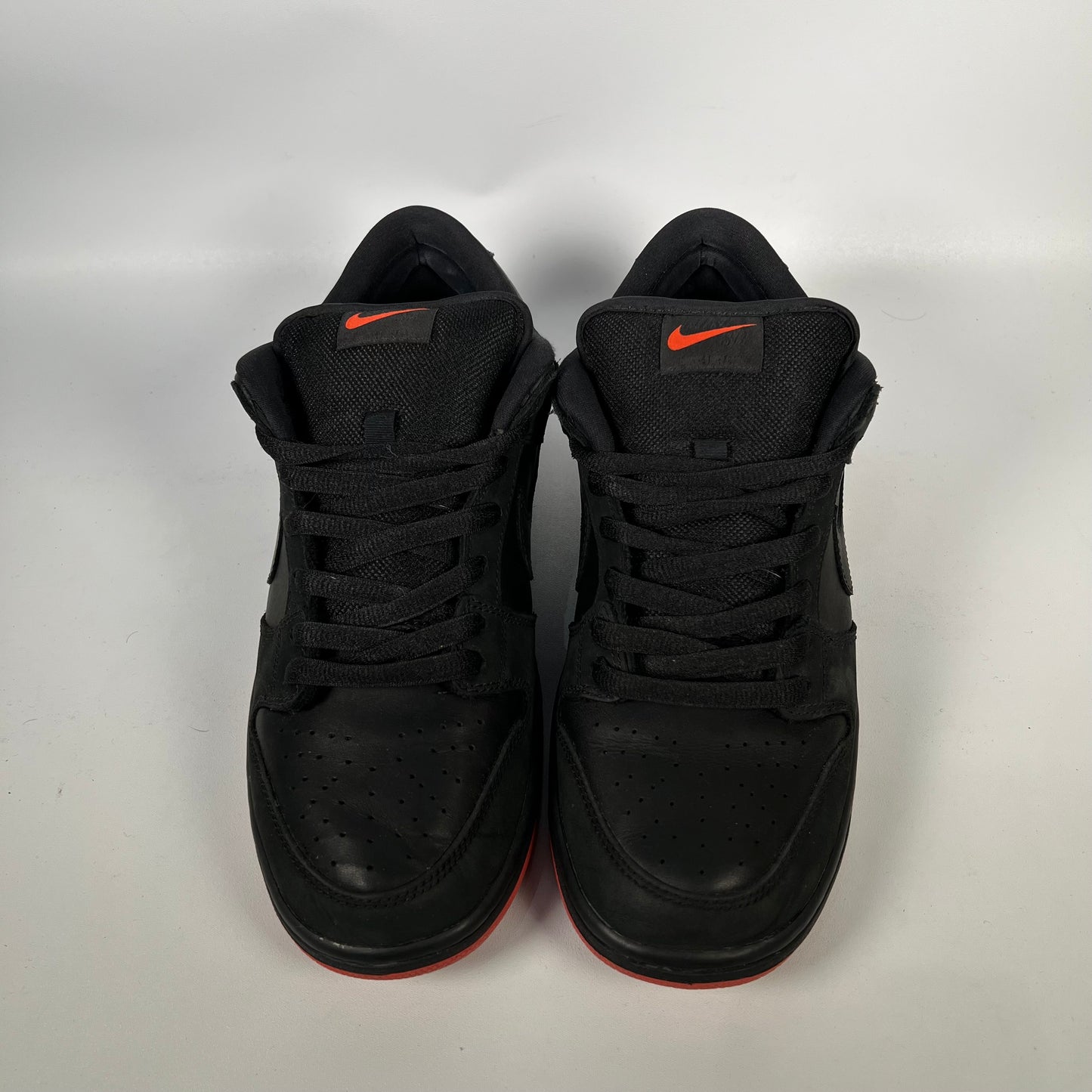 Nike SB Dunk Low Black Pigeon (2017) Size 10.5 USED s18742