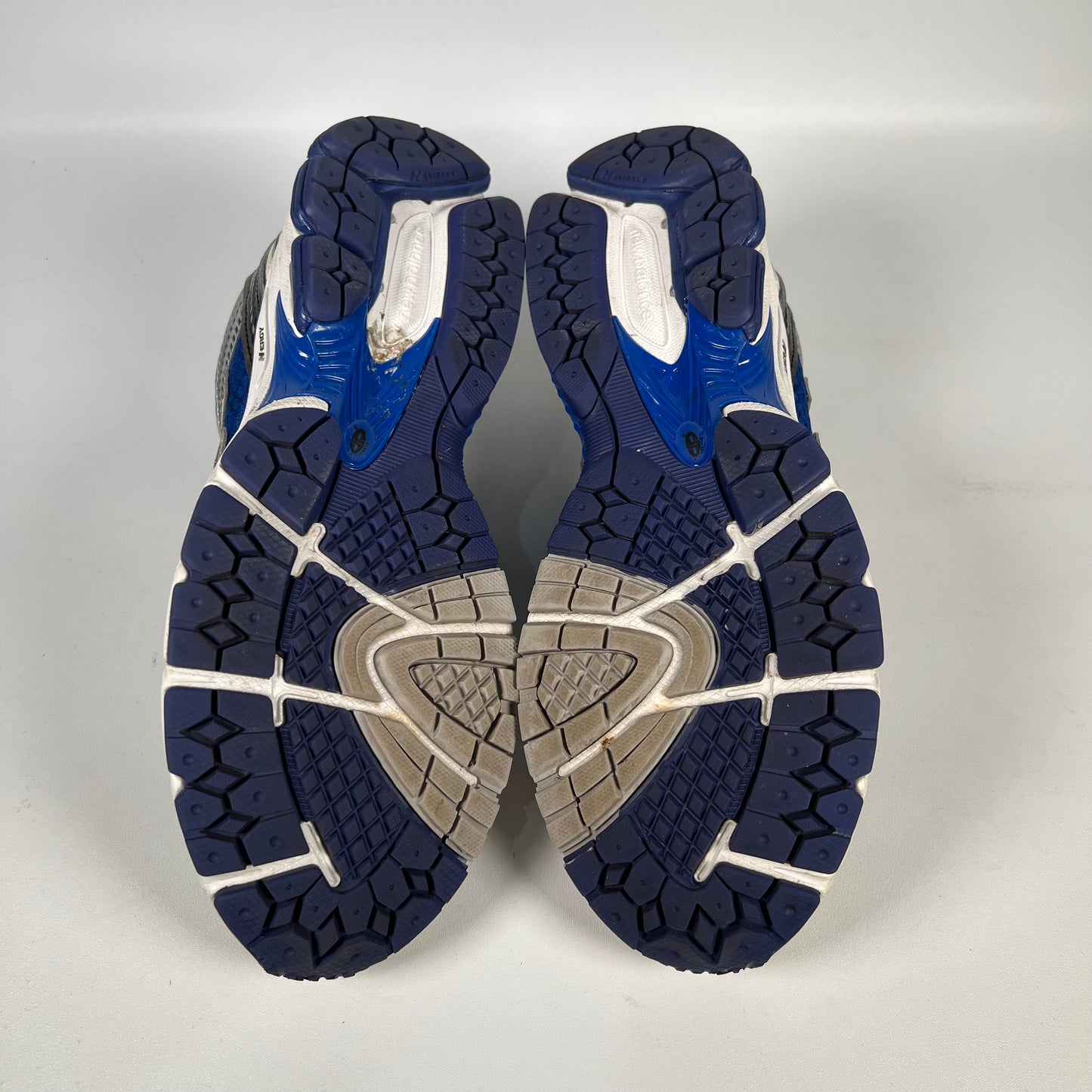 New Balance 860v2 Aime Leon Dore Blue Size 8 USED s14299