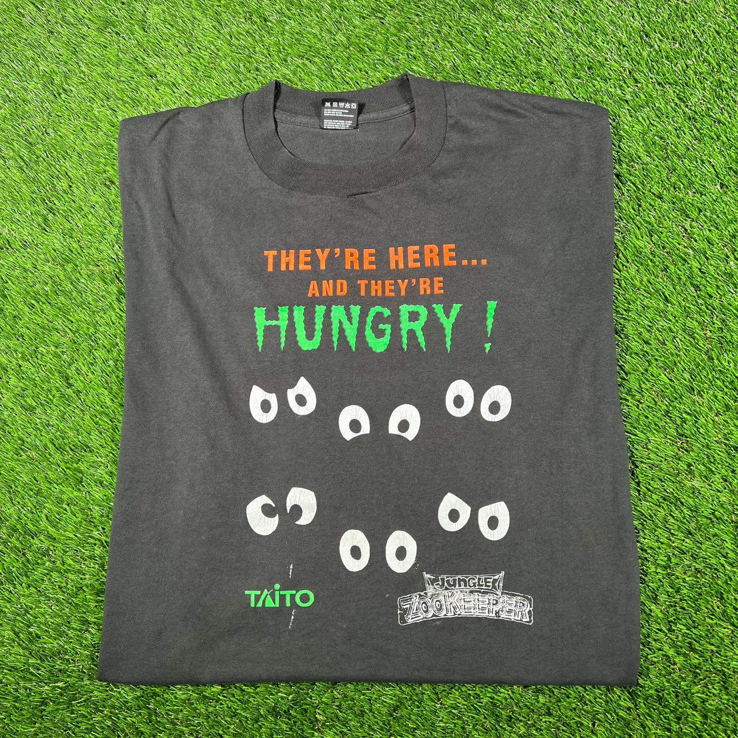 1990s Jungle Zookeeper Hungry Black Tee Size XL USED v17219