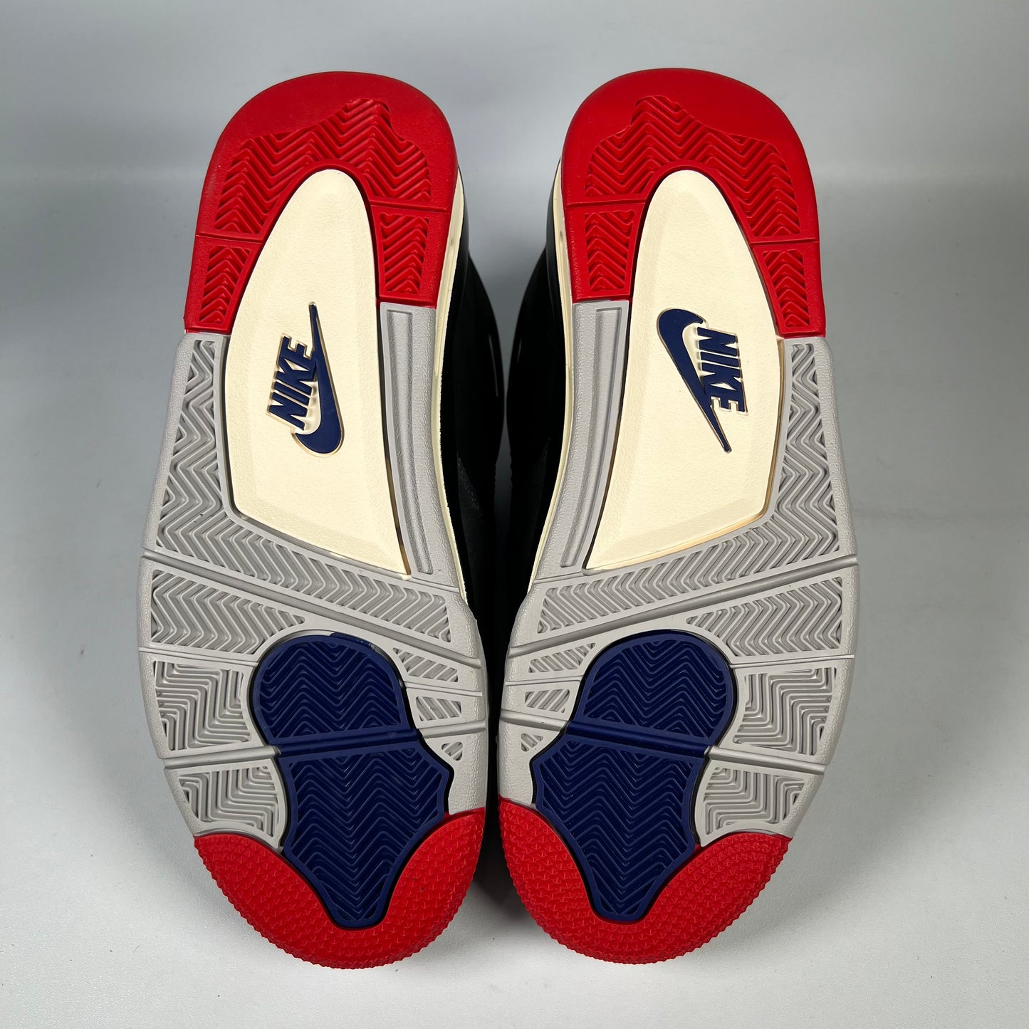 Jordan 4 Rare Air Gold Lettering (2025) Size 9 NEW s20244