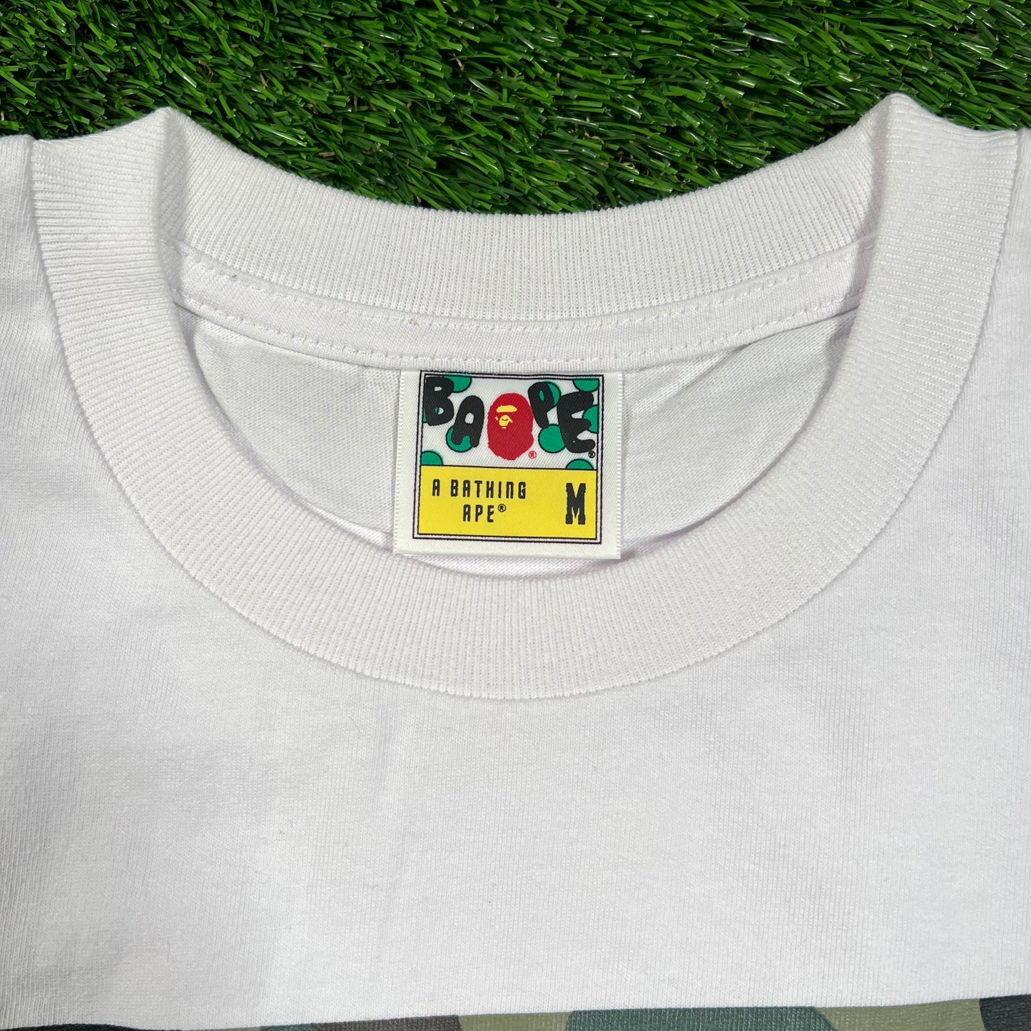 Bape 1st Camo Face Tag Logo Tee Size Medium NEW X16528