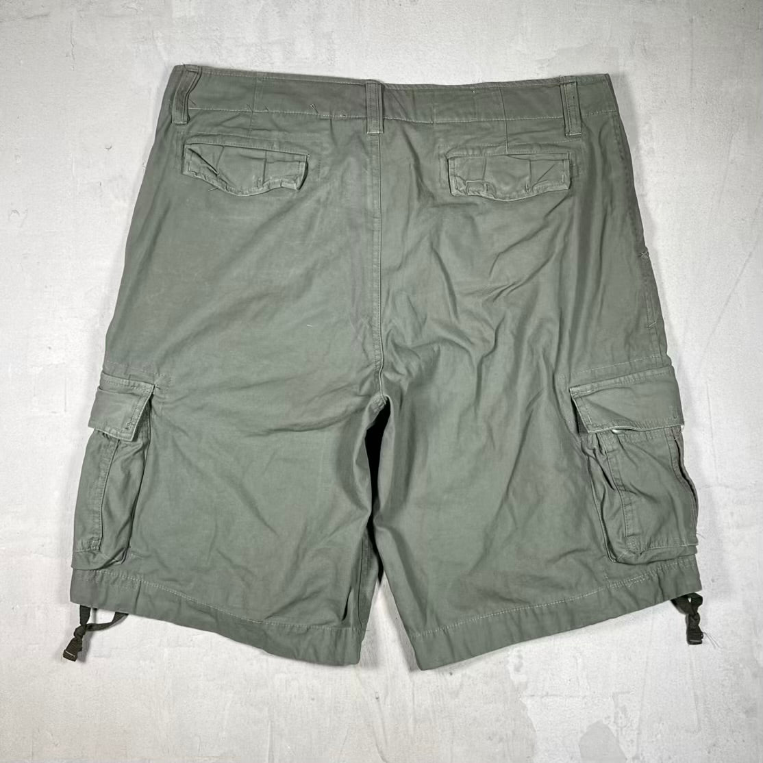 74 Is War Oliver Green Cargo Pants Size Large USED x18735