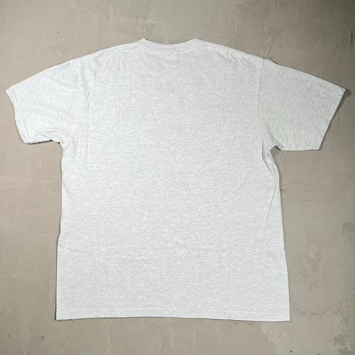 Supreme Chicken Dinner Tee Ash Grey (2018) Size Large USED x18524