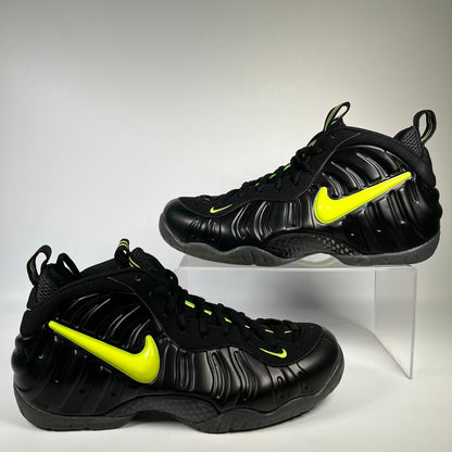 Nike Air Foamposite Pro Voltage (2026) Size 11.5 USED s23817