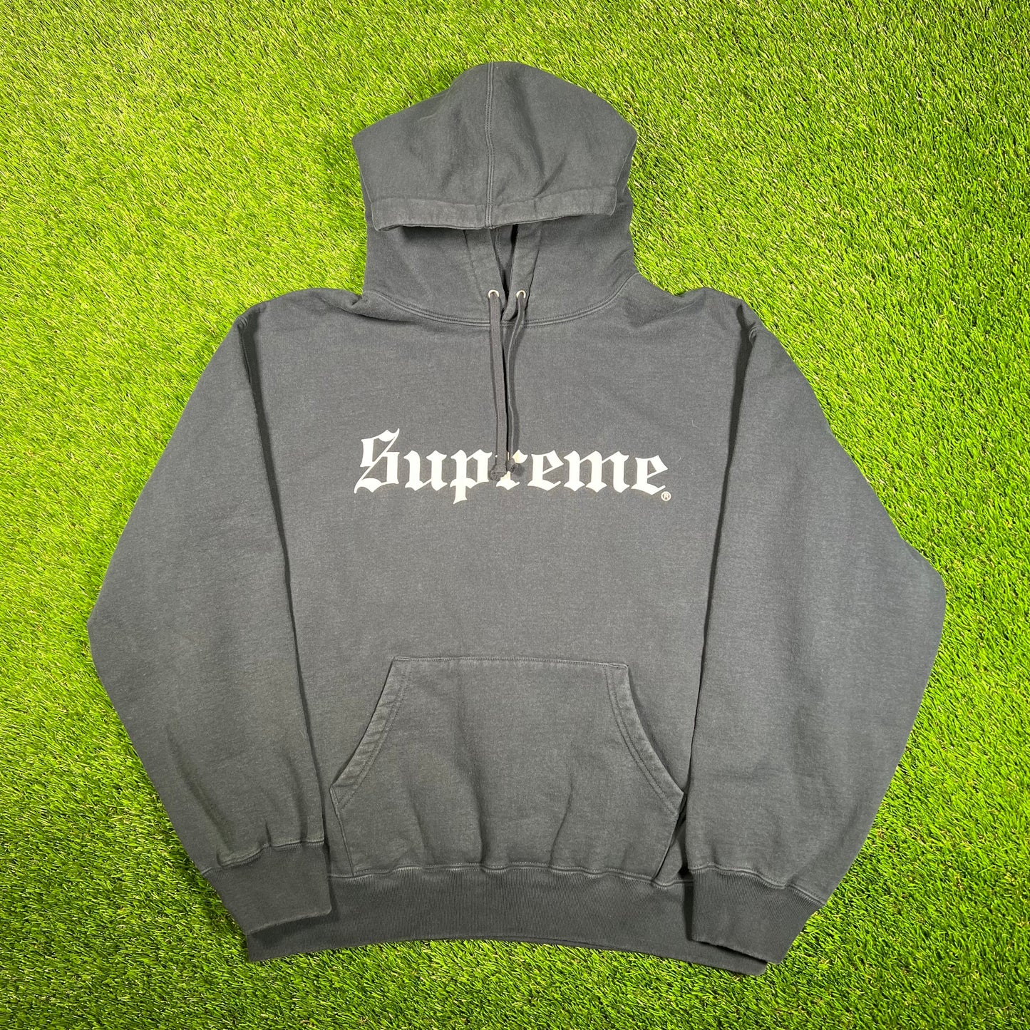 Supreme Washed Old English Navy Hoodie Size Medium NEW x15746