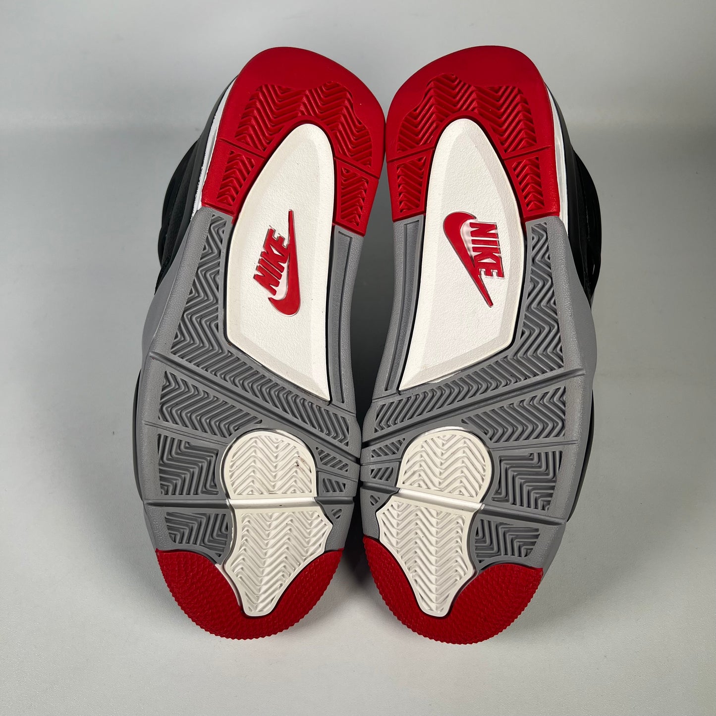 Jordan 4 Bred Reimagined (2024) Size 7.5 USED s20058