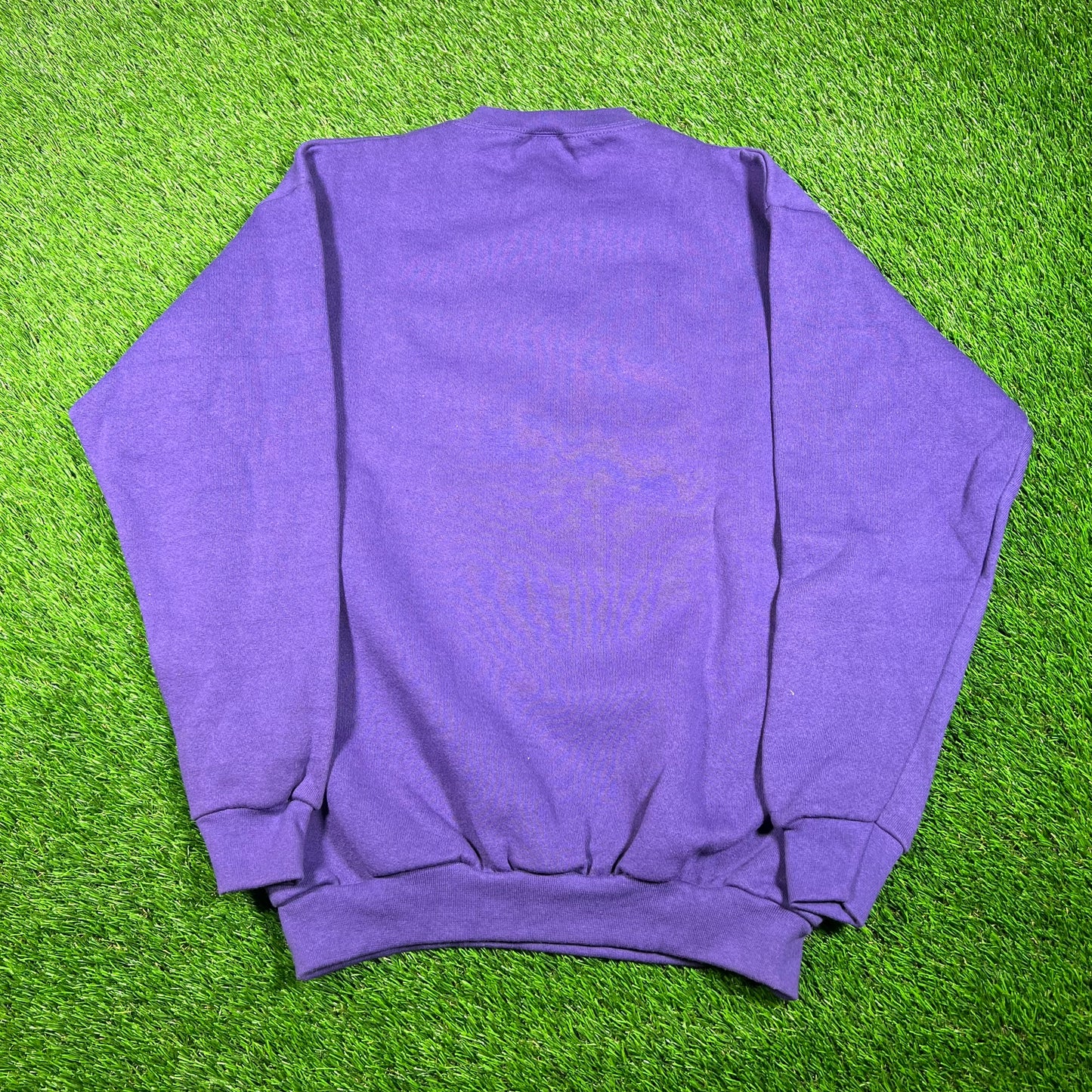 1990s Wolves Purple Wildlife Crewneck Size Medium NEW v17535