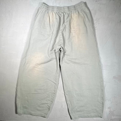 GV Gallery Raspberry Hills Sage Green Washed Sweatpants Size Large USED x18693