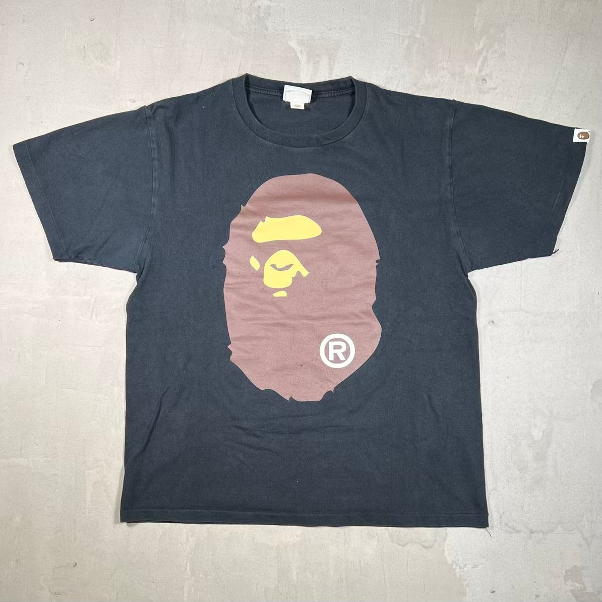 Bape Big Ape Head Black Tee Size Large USED x18745