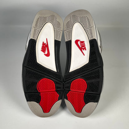 Jordan 4 White Cement (2025) Size 10 USED s19688