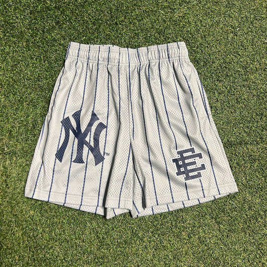 Eric Emanuel Yankees Pinstripe Grey Shorts Size Small NEW x13641