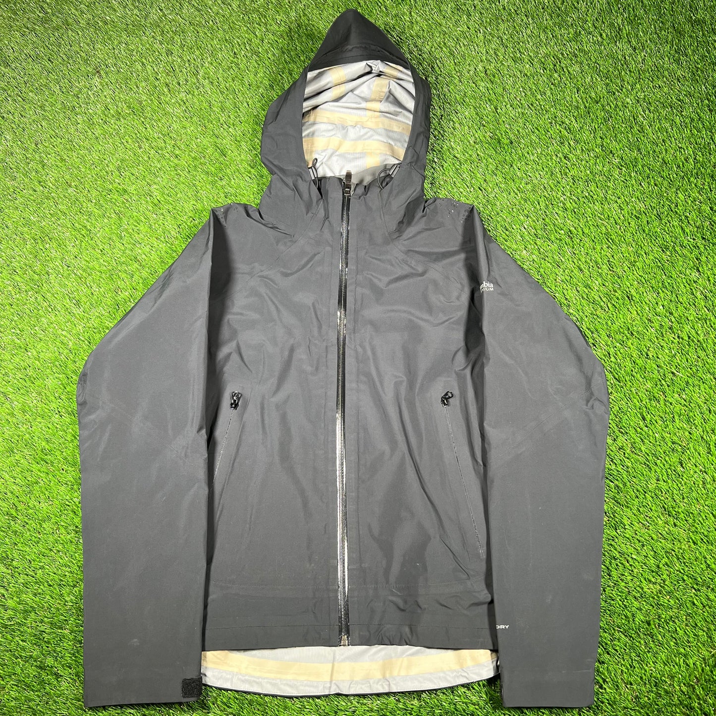 Columbia Nylon Black Rain Jacket Size Medium USED v16882