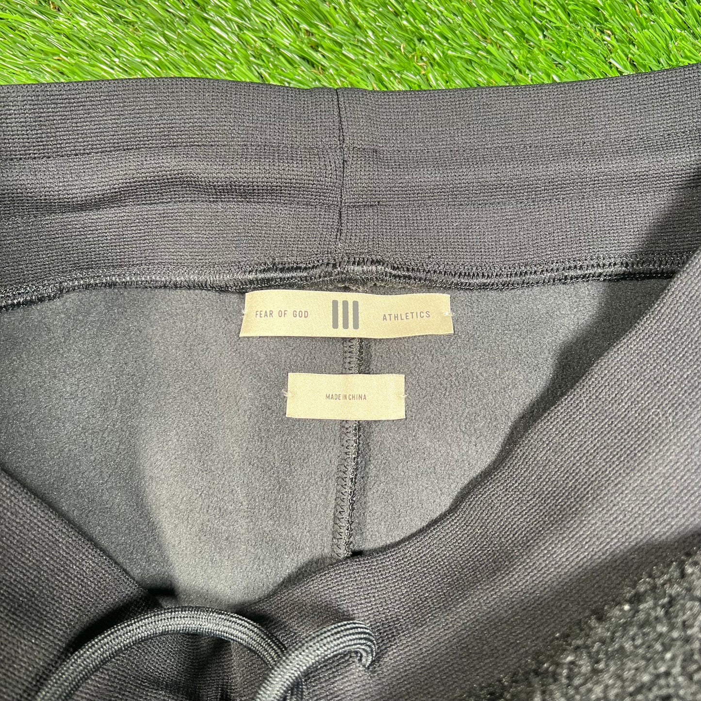 Adidas Fear of God Athletics Deep Fleece Black Sweatpants Size Medium NEW x15607