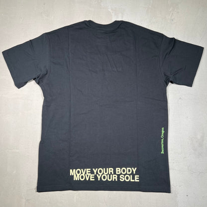 Nike World Tour Black Tee Size Medium NEW v19064