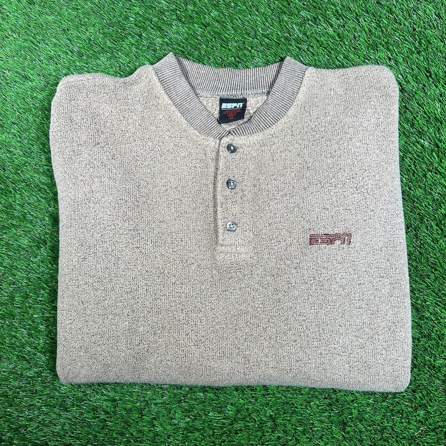 Y2K ESPN Brown Henley Longlseeve Size Medium USED v17996