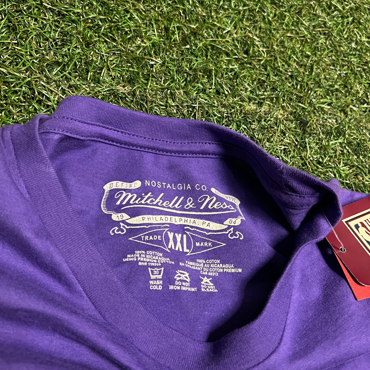 Mitchell and Ness Raptors #15 Carter Purple Tee Size XXL NEW v16068