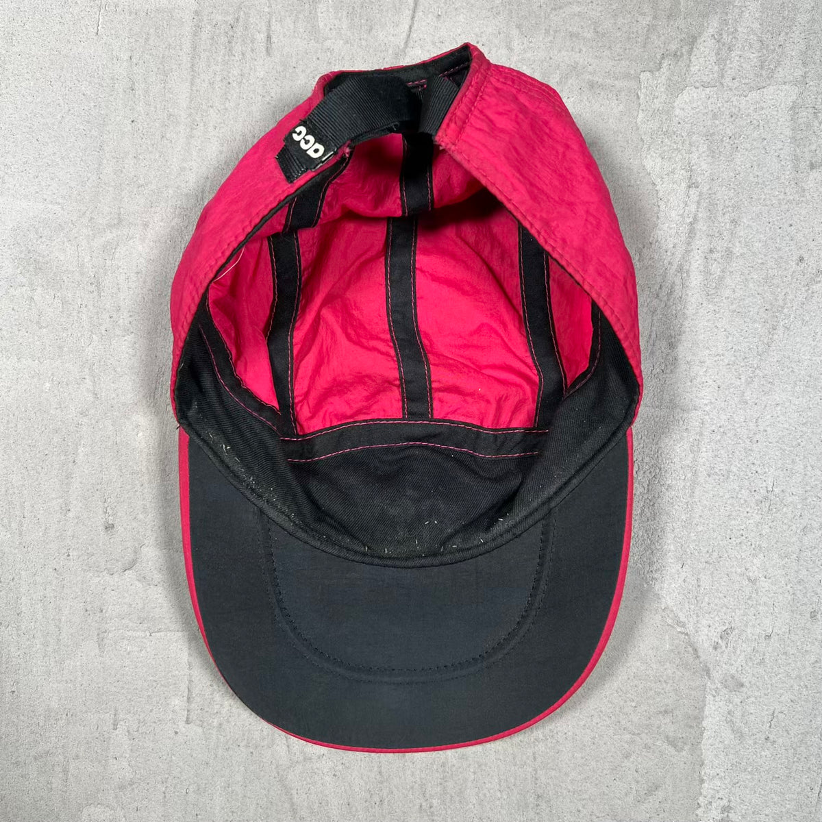 Nike ACG Tailwind 5 Panel Red Hat USED v20233