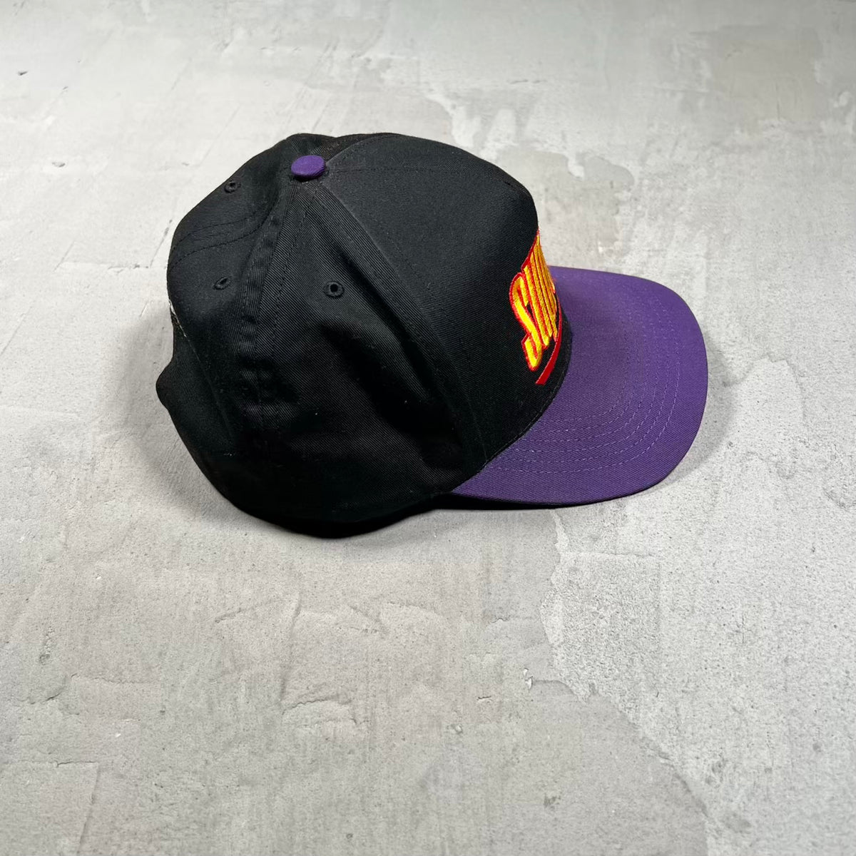 Supreme Underline 5 Panel Black/Purple Snapback Hat (2018) USED x18766