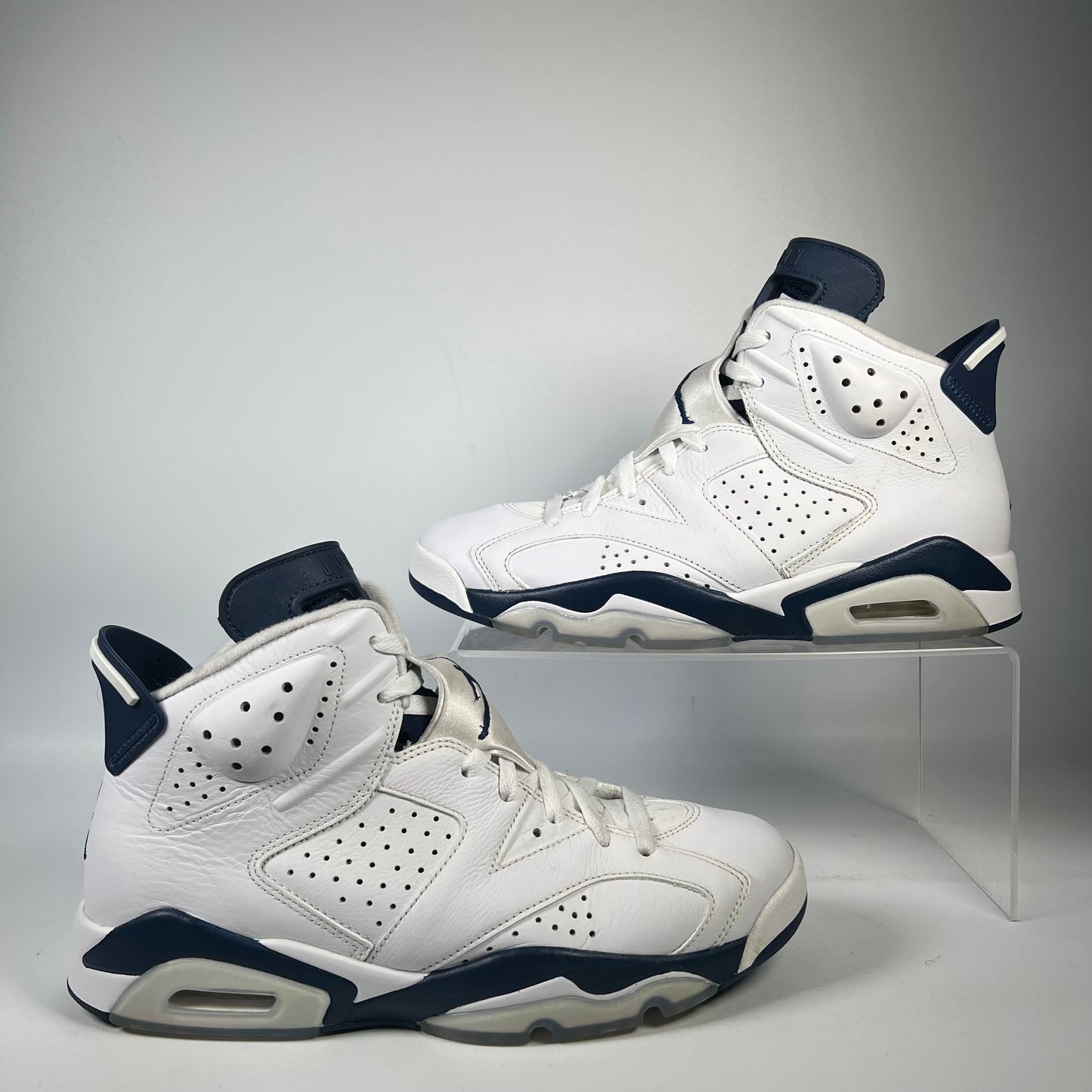 Jordan 6 Midnight Navy (2021) Size 9.5 USED s20892