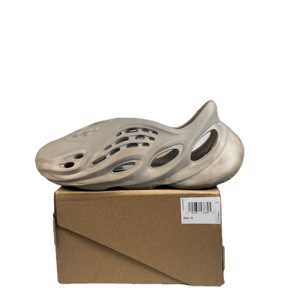 Yeezy Foamn Runner Stone Sage (2022) Size 10 USED s22961