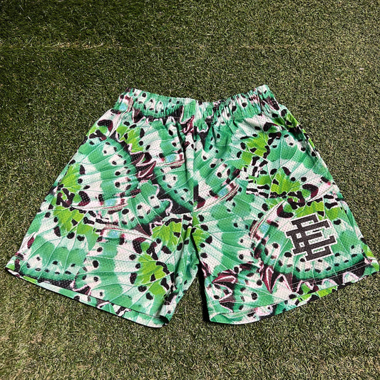 Eric Emanuel Black Logo Green Butterfly Shorts Size Medium USED x14164