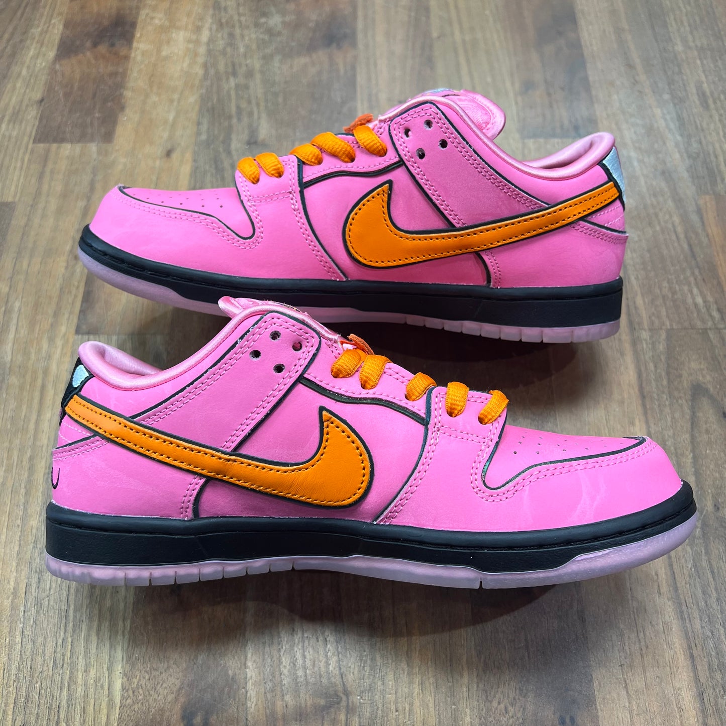 Nike SB Dunk Low PowerPuff Girls Blossom Size 7.5 USED s16369