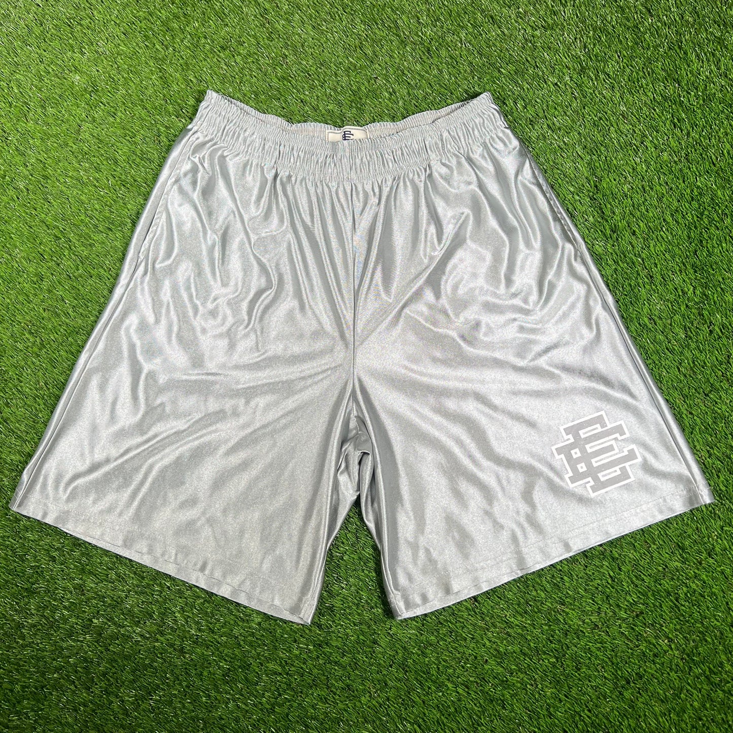 Eric Emanuel EE Baggy Shorts Silver/White (2025) Size XXL USED X14945
