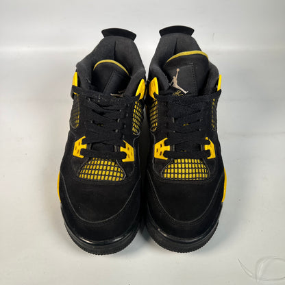 Jordan 4 Thunder (2023) Size 7y USED s22449