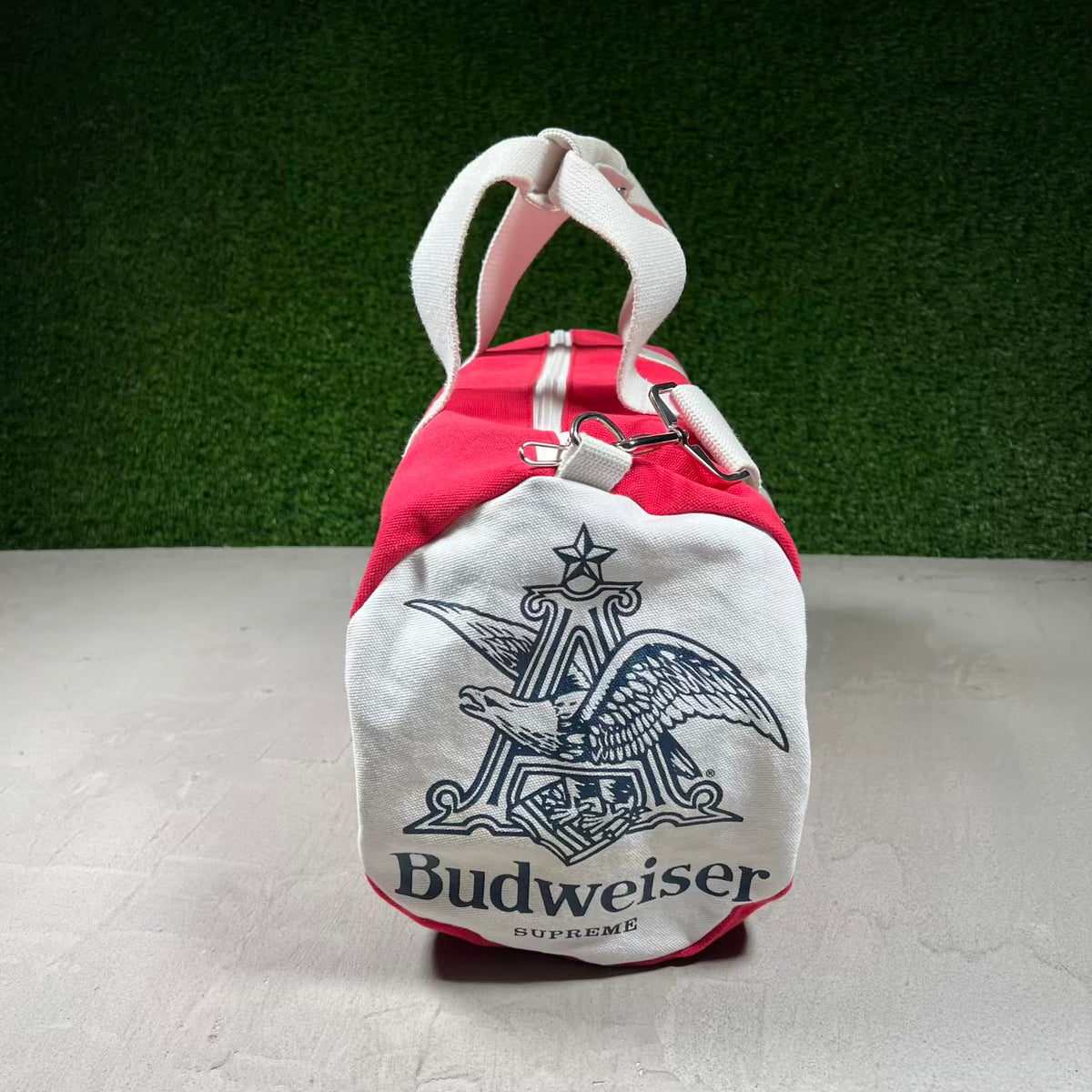 2009 Supreme Budweiser Red/White Duffle Bag USED x18294